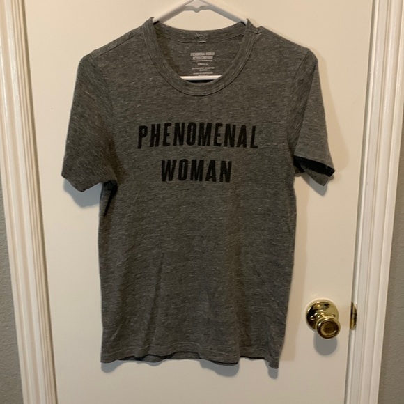 Phenomenal Woman Tshirt - Picture 1 of 2